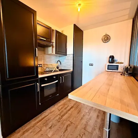 Appartement Delmas - T2 Avec 1 1 Salle De Bain *